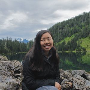 Meet your Posher, Rebecca